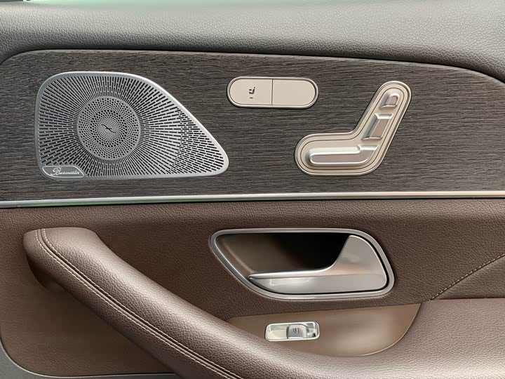 Mercedes-Benz GLE — фото 33