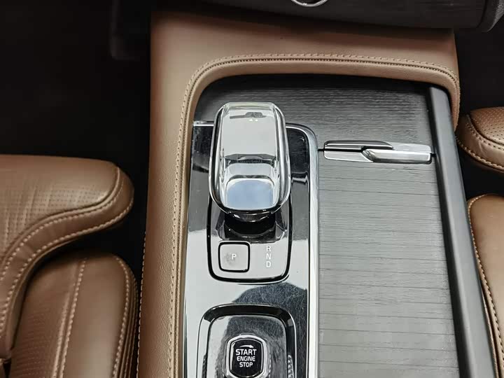 Volvo XC90 Hybrid 2023 T 8 RECHARGE 7 — фото 13