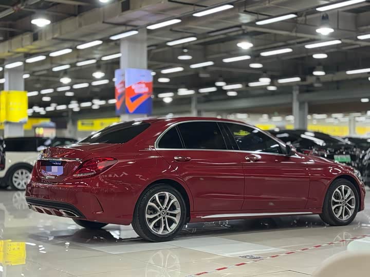 Mercedes-Benz C-Class 2018 C 180 L — фото 6