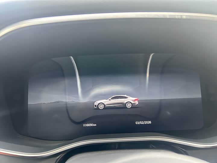 Jaguar XFL 2024 2.0 T P 300 4 WD — фото 10