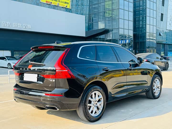 Volvo XC60 2019 T 5 4 WD VI — фото 13