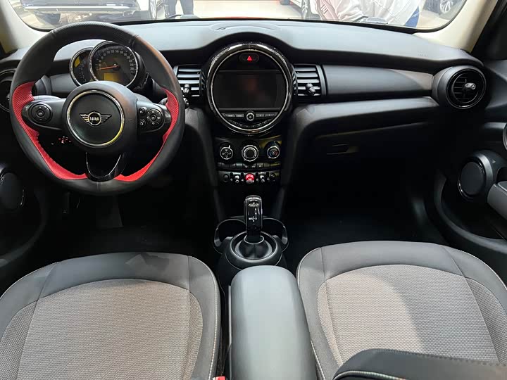 MINI Hatch — фото 11