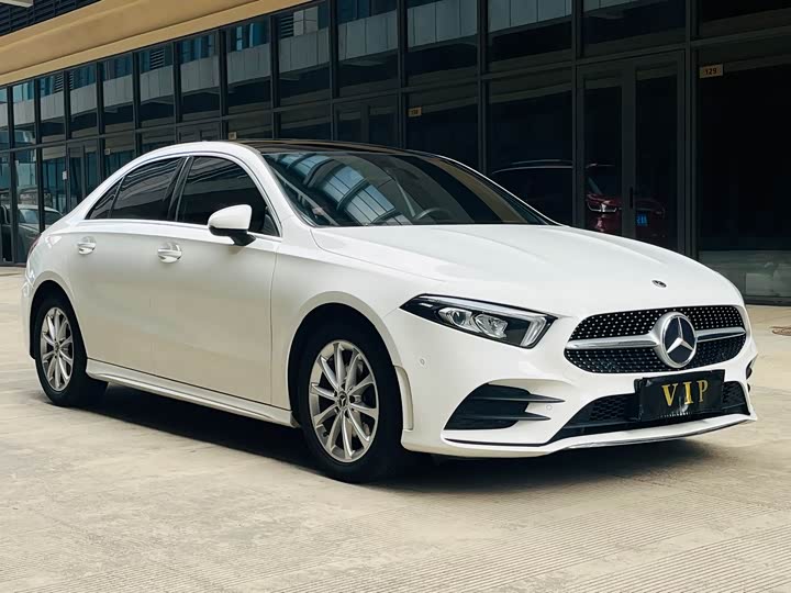 Mercedes-Benz A-Class 2021 A 200 L — фото 2