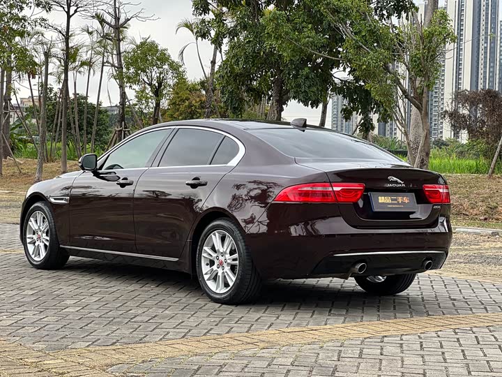 Jaguar XEL 2019 2.0 T 200 PS — фото 7