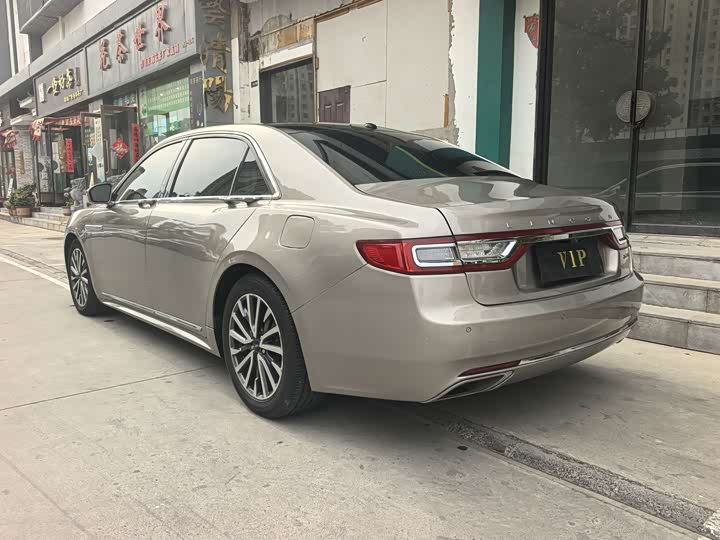 Lincoln Continental — фото 10