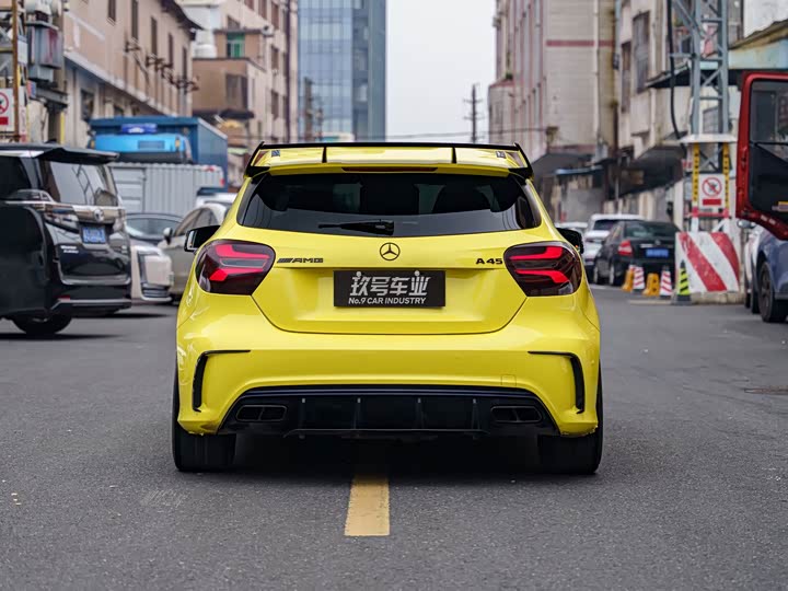 Mercedes-Benz A-Class 2017 AMG A 45 4 MATIC — фото 4