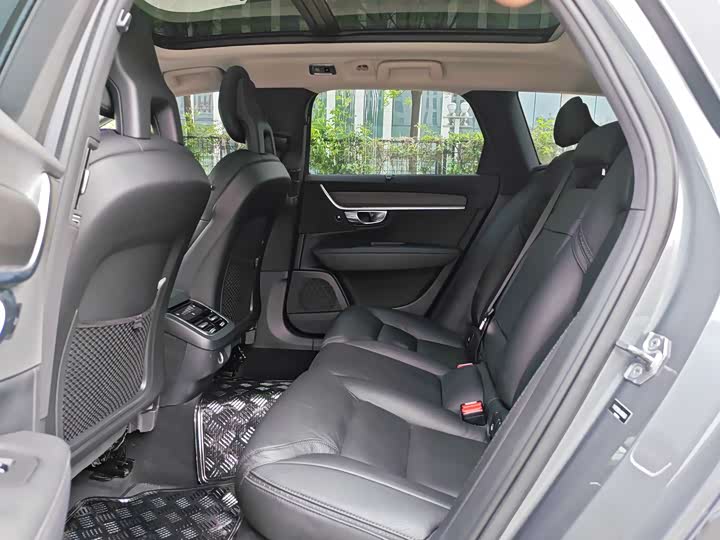 Volvo V90 2017 Cross Country T 5 AWD — фото 10