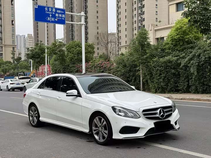 Mercedes-Benz E-Class 2015 E 260 L Sport — фото 3