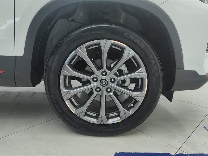 Changan CS75 2022 1.5 T DCTPremium — фото 6