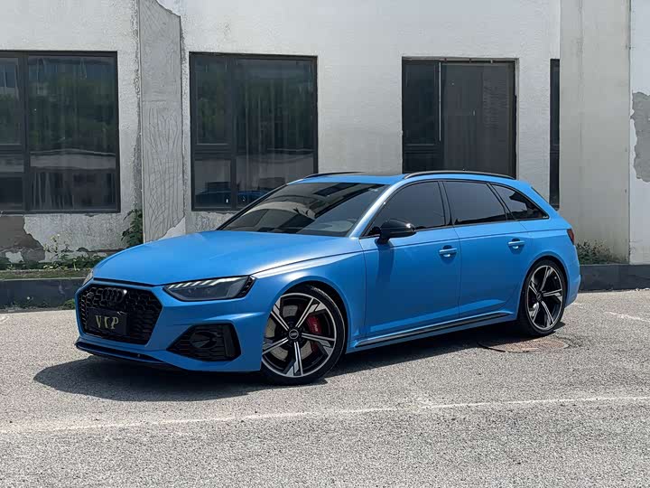 Audi RS4 2021 RS 4 Avant — фото 3