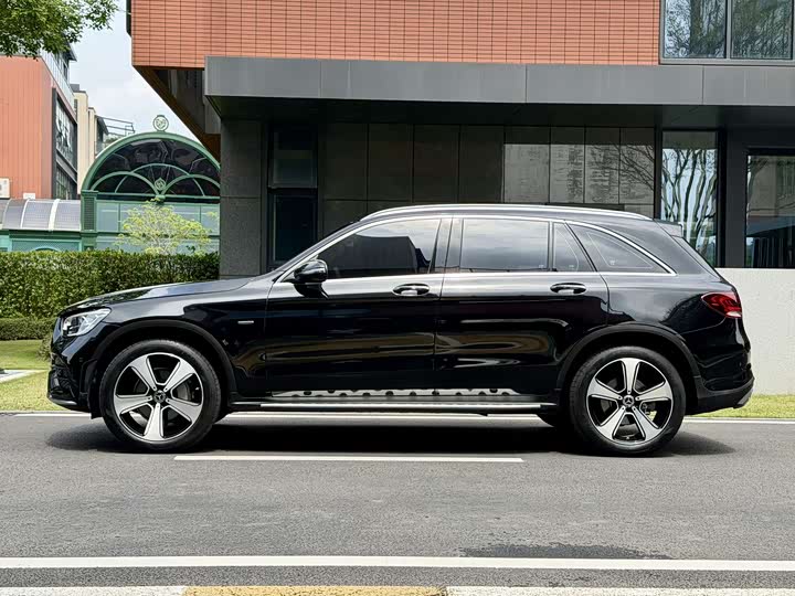 Mercedes-Benz GLC 2022 GLC 300 L 4 MATIC — фото 8
