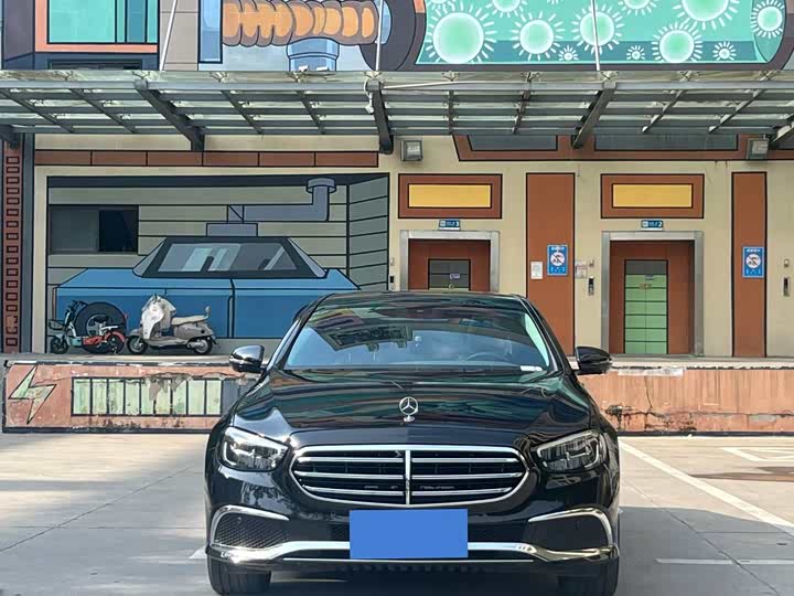 Mercedes-Benz E-Class 2021 E 300 L Luxury — фото 2