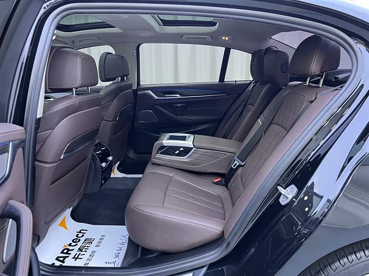 BMW 5-Series 2021 530 Li — фото 8