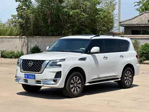 Nissan Patrol — фото 10