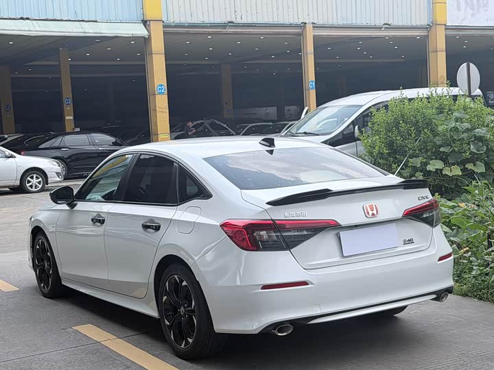 Honda Civic — фото 13