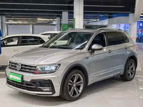 Volkswagen Tiguan 2018 330 TSI 4 WD — фото 16
