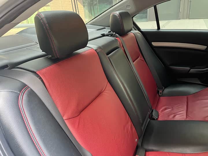 Honda Civic — фото 28