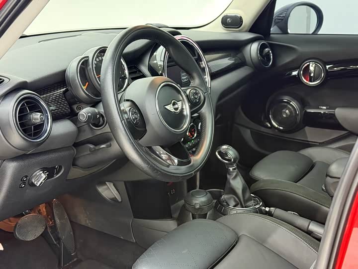 MINI Hatch — фото 11