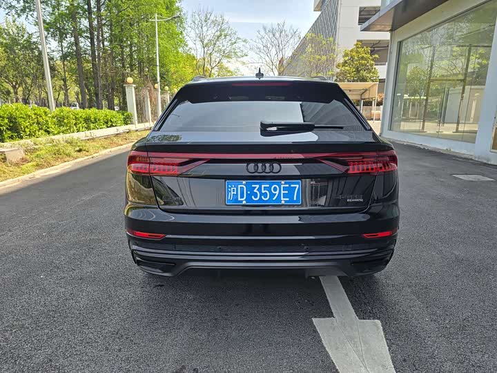 Audi Q8 2021 55 TFSI — фото 17