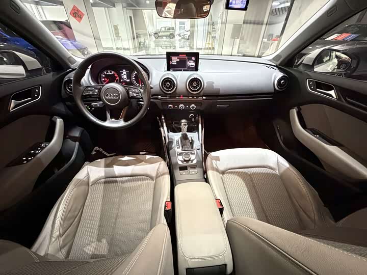 Audi A3 2020 Limousine 35 TFSI V — фото 6