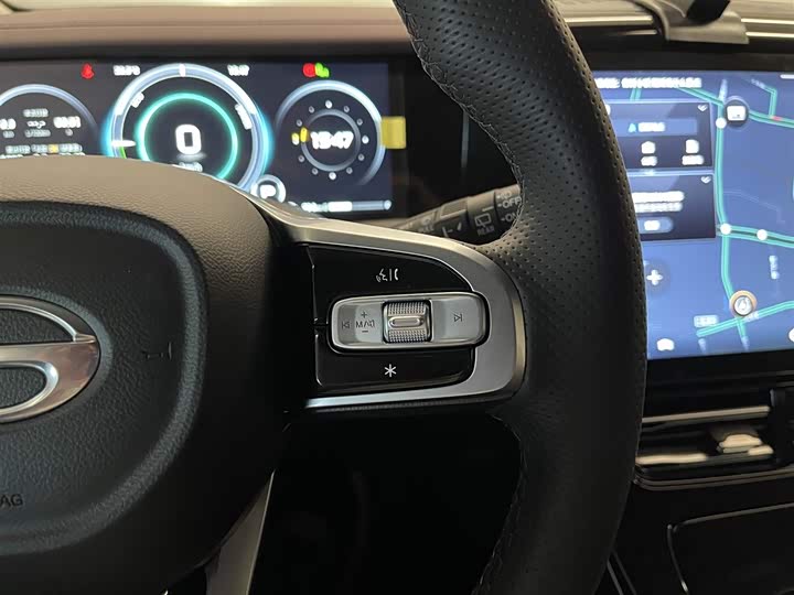 Trumpchi M8 2024 Hybrid — фото 21