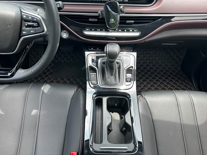 Trumpchi M6 2023 PRO 270 T DCT — фото 23