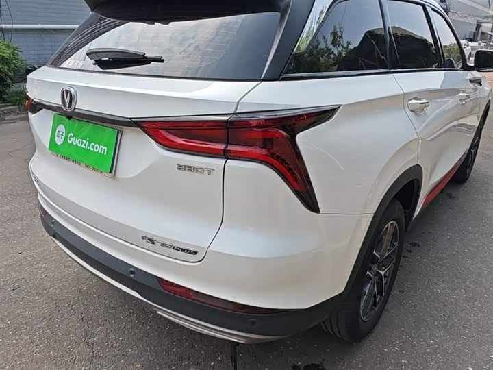 Changan CS75 PLUS 2022 1.5 T AT — фото 8