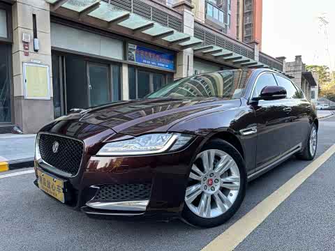 Jaguar XFL 2018 XFL 2.0 T 250 PS — фото 23