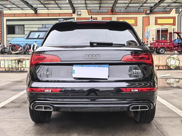 Audi Q5L 40T люкс-динамик — фото 11