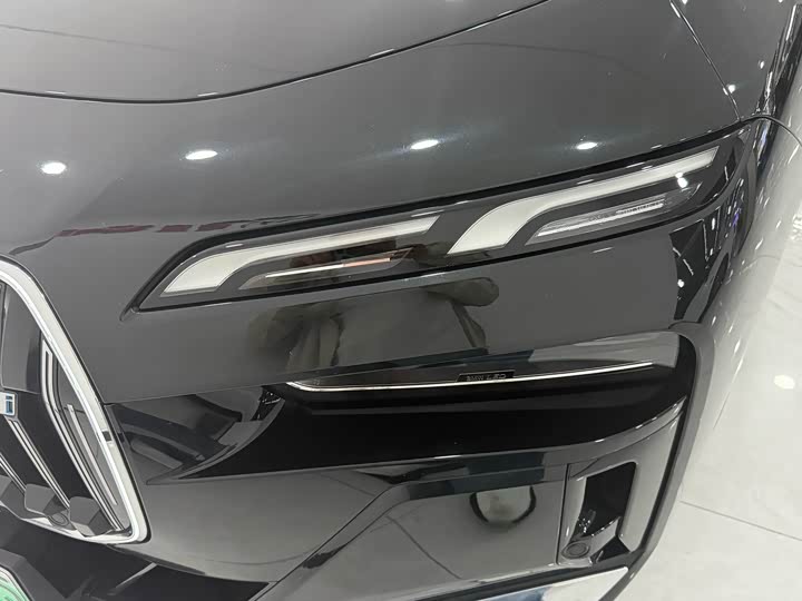 BMW i7 2023 e Drive 50 L M — фото 6