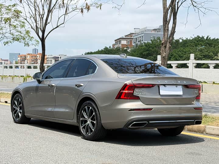 Volvo S60 2021 T 4 — фото 15