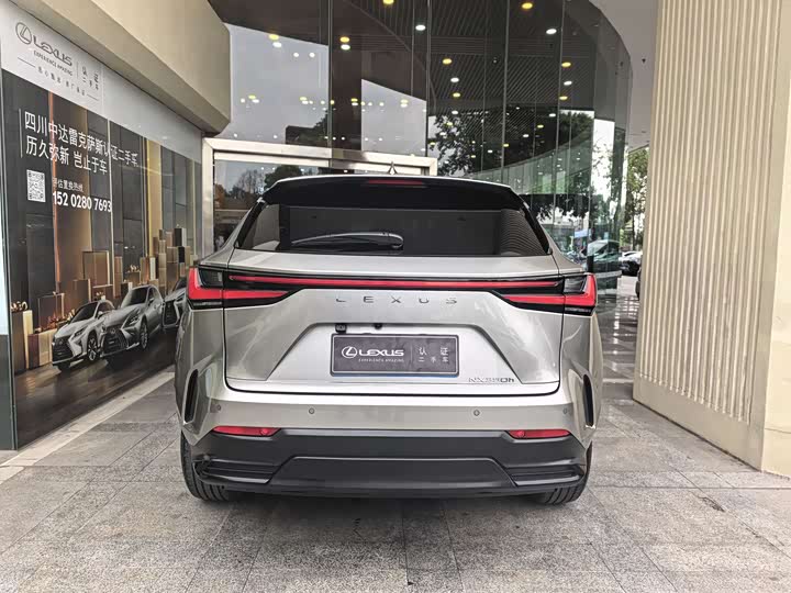Lexus NX 2023 350h — фото 5