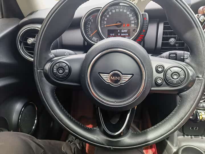 MINI Hatch — фото 13