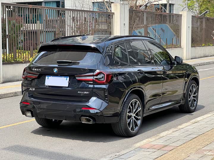 BMW X3 2023 x Drive 30i Leading M — фото 11