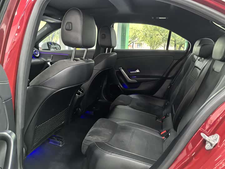 Mercedes-Benz A-Class 2021 A 200 L — фото 9