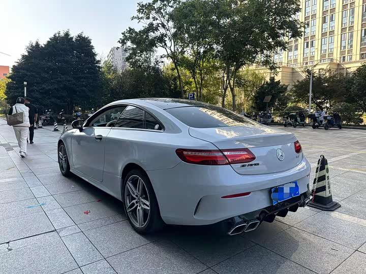 Mercedes-Benz E-Class 2017 E 200 — фото 9