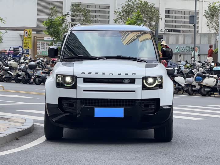 Land Rover Defender — фото 2