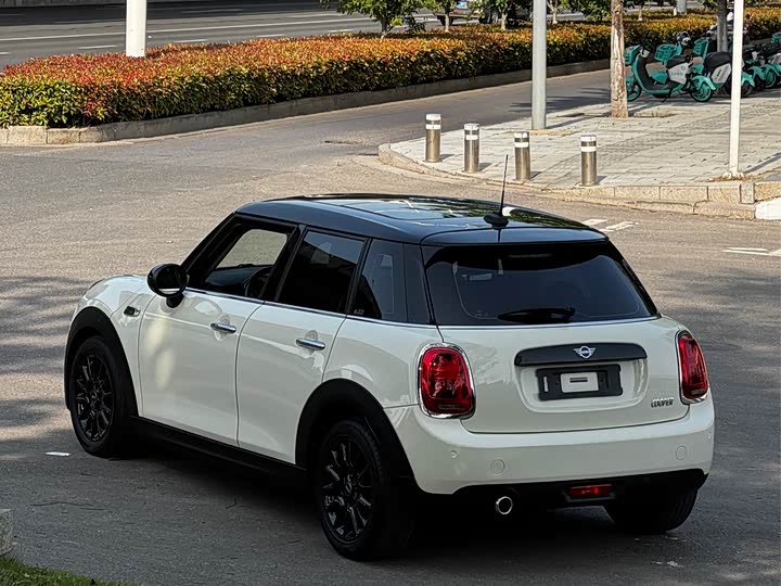 MINI Hatch — фото 14