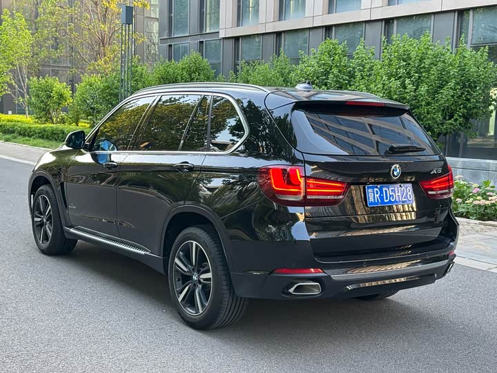 BMW X5 2017 x Drive 35i — фото 6