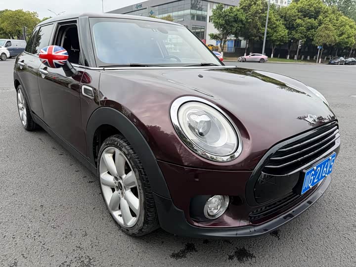 MINI Clubman — фото 3