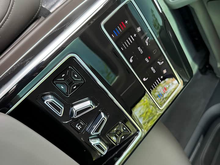 Audi A8 2019 Plus A 8 L 50 TFSI quattro Comfort — фото 10