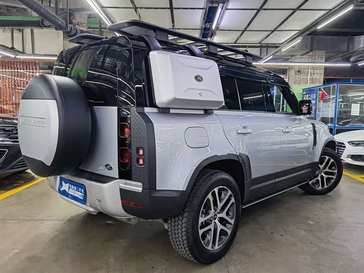 Land Rover Defender — фото 4