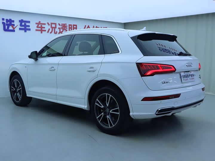 Audi Q5L 2018 40 TFSI V — фото 24