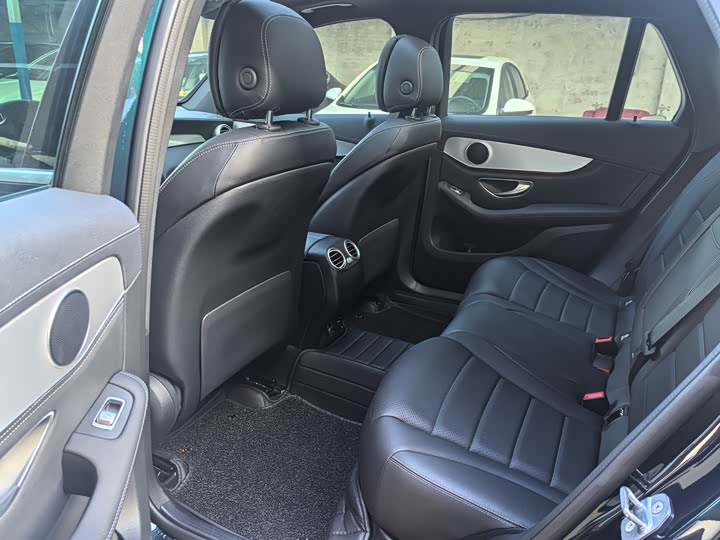 Mercedes-Benz GLC 200 L 4MATIC — фото 9