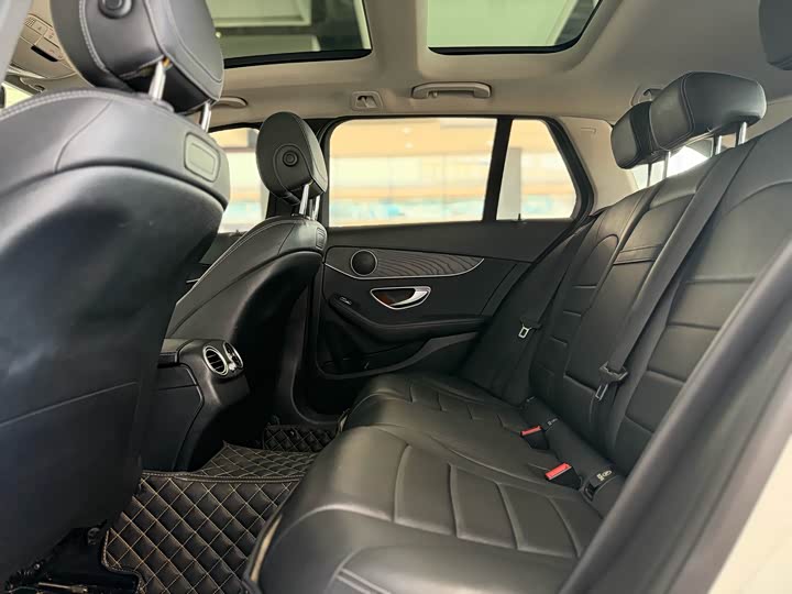 Mercedes-Benz C-Class 2019 C 260 — фото 6