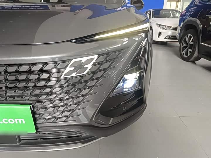 Changan UNI-T 2022 1.5 T Premium — фото 24