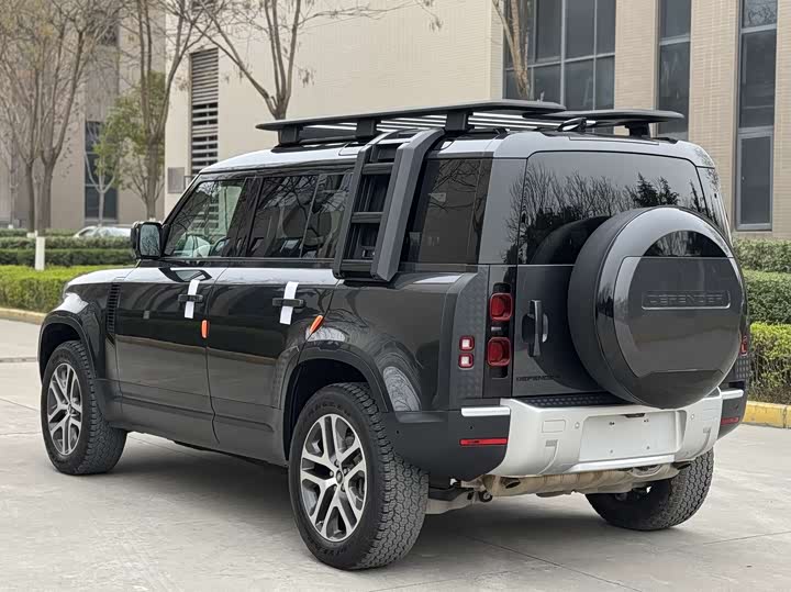 Land Rover Defender — фото 21