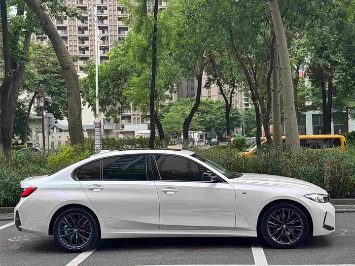 BMW 3-Series — фото 4
