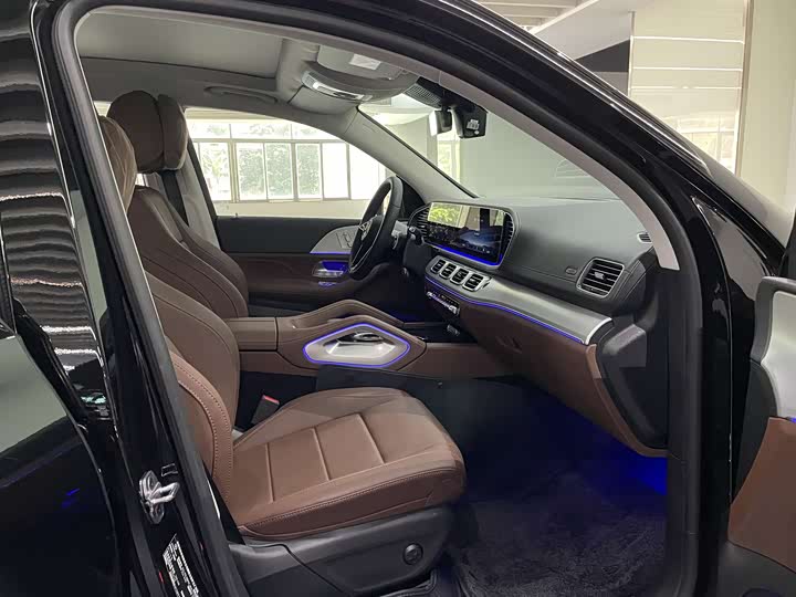 Mercedes-Benz GLS 2025 GLS 450 4 MATIC — фото 16