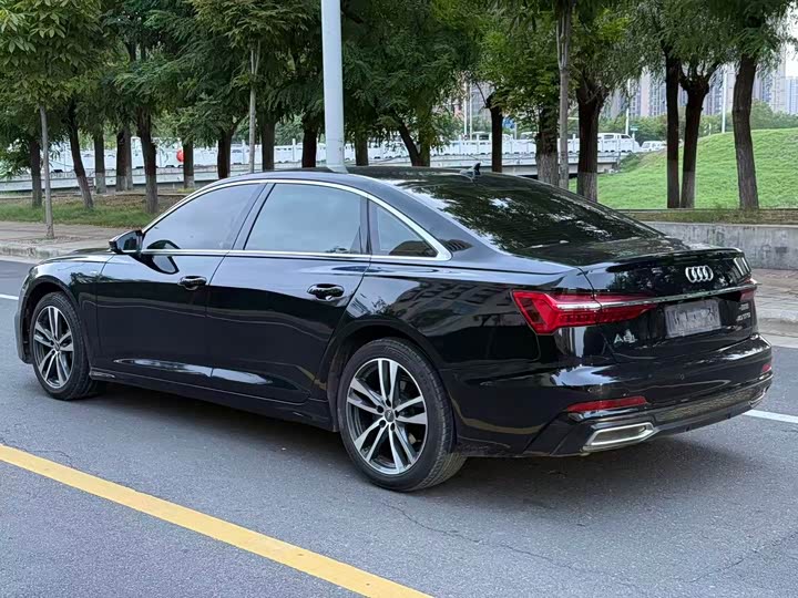 Audi A6L 40 TFSI люкс-динамик — фото 7
